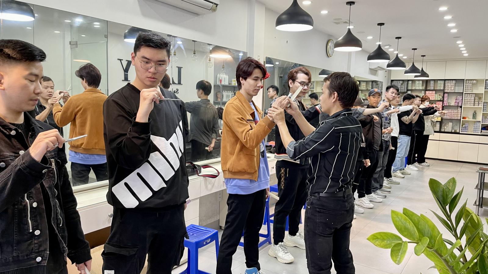 Đia chi hoc cat toc nam chuyen nghiep tai Hai Phong